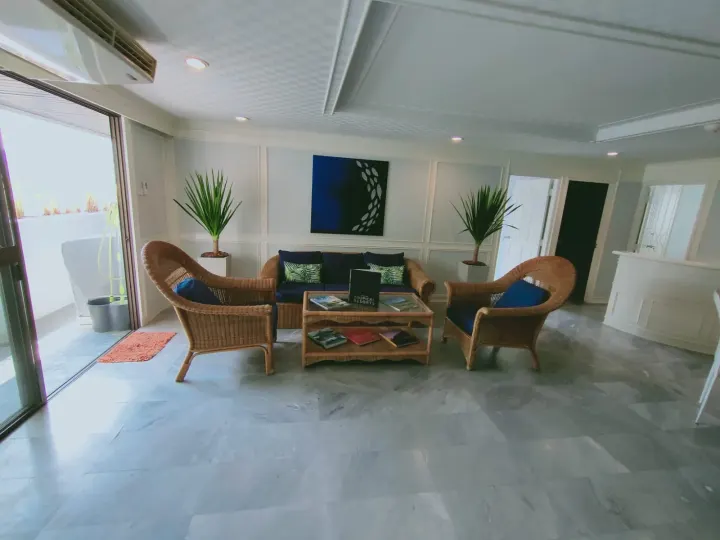 Property photos for Beverly Tower Condo