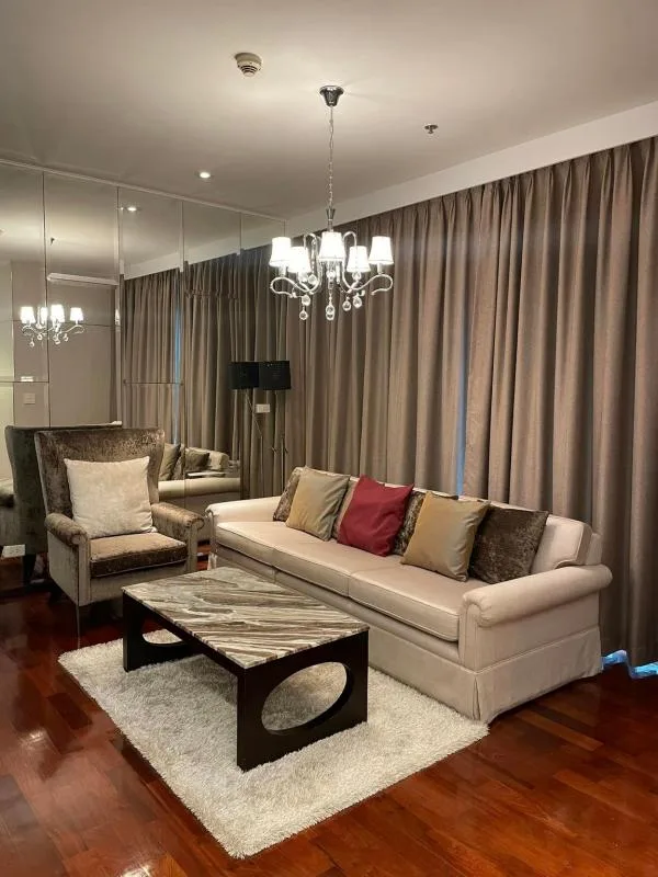 Property photos for Noble Ora