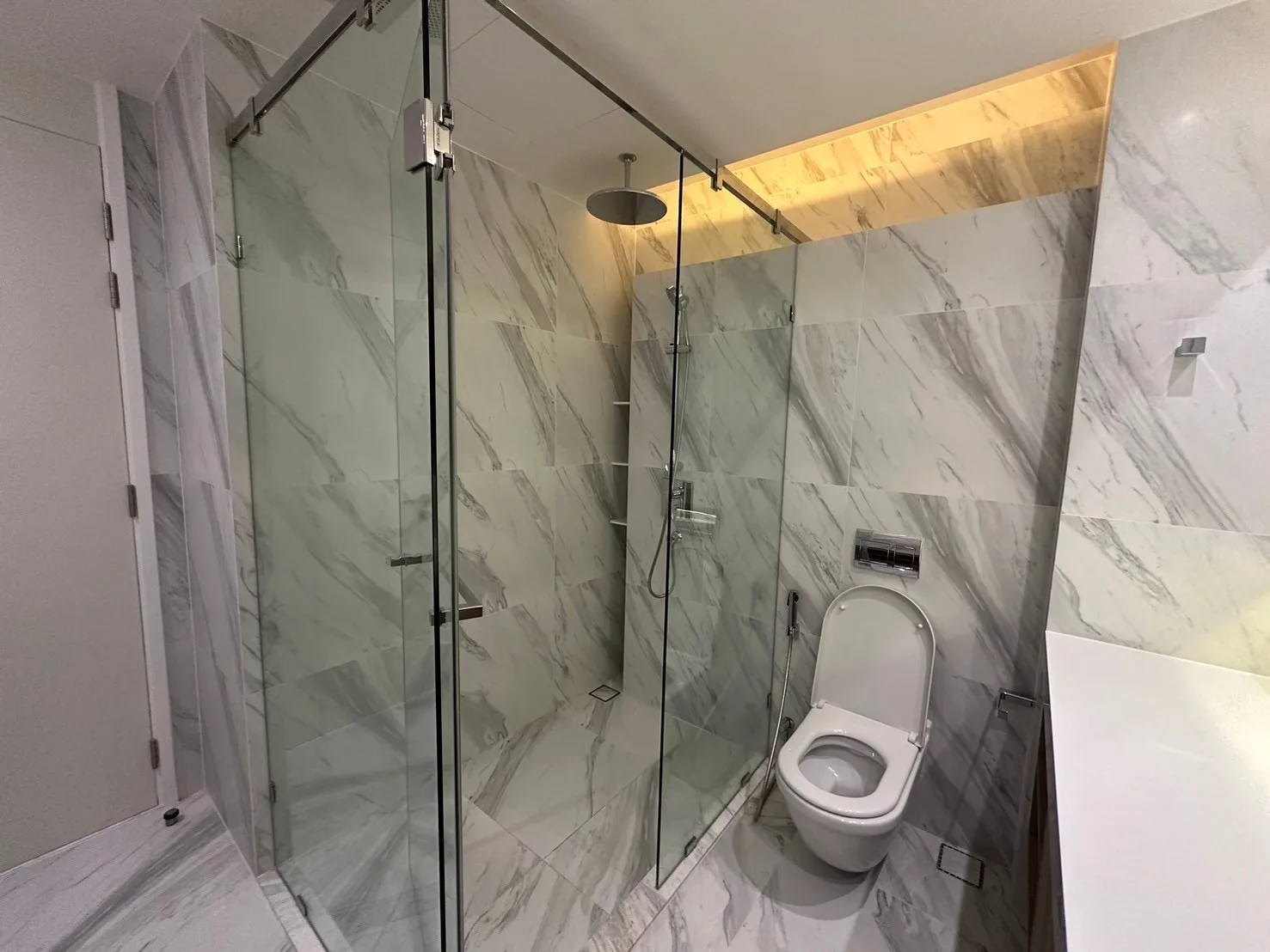 Property photos for MUNIQ Sukhumvit 23