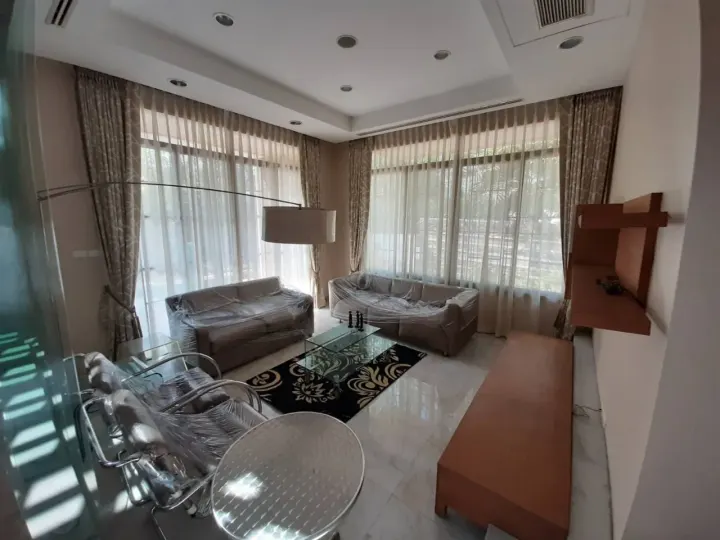 Property photos for Moobaan Narasiri Pattanakarn-srinakarindra