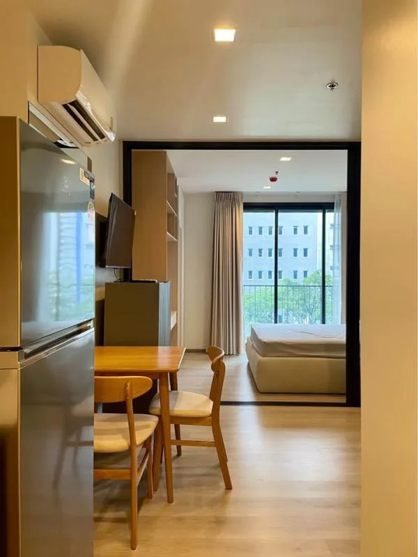 Property photos for THE LINE Phahonyothin Park