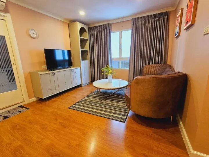 Property photos for Lumpini Suite Sukhumvit 41