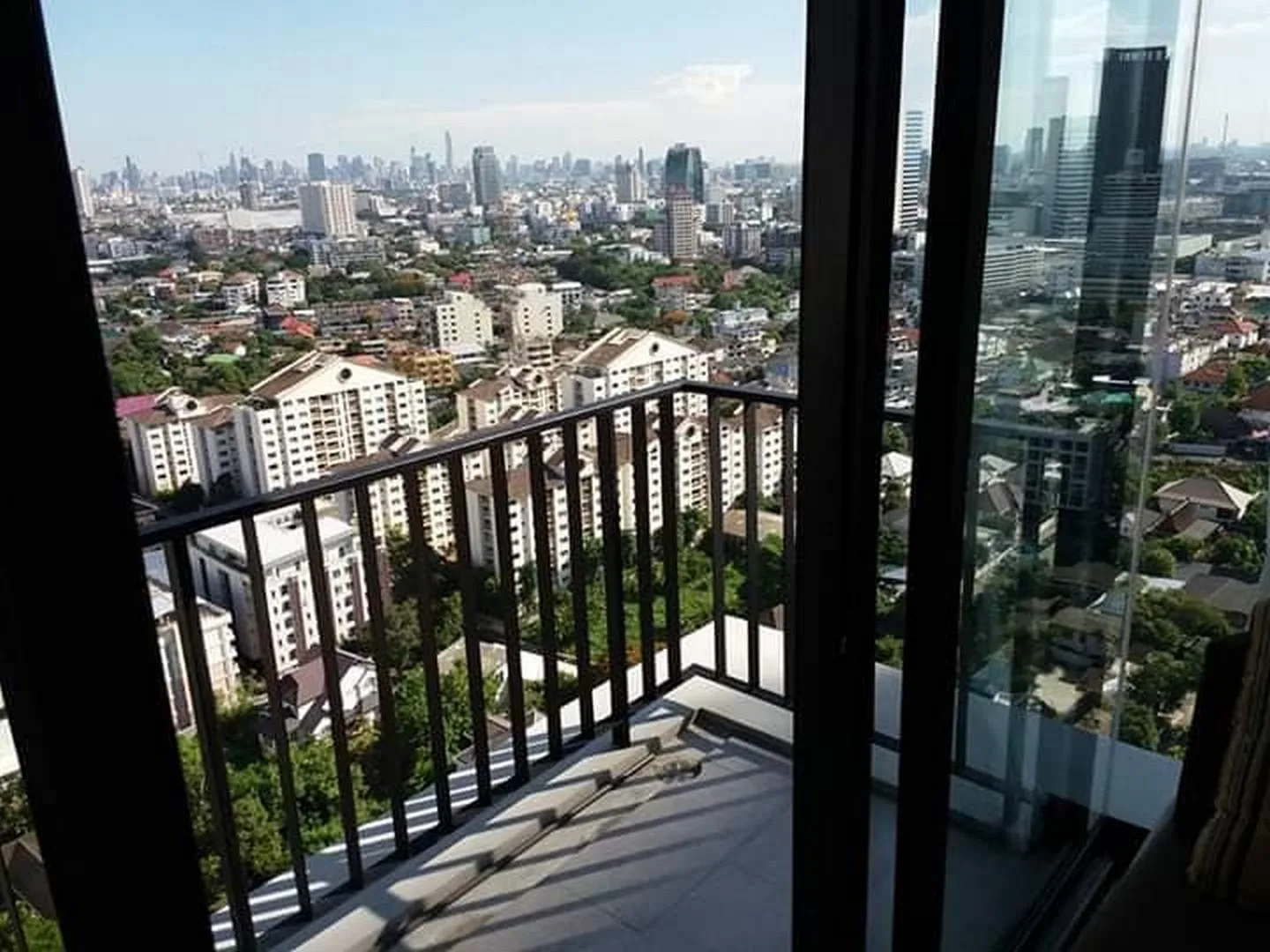 Property photos for The Issara Ladprao