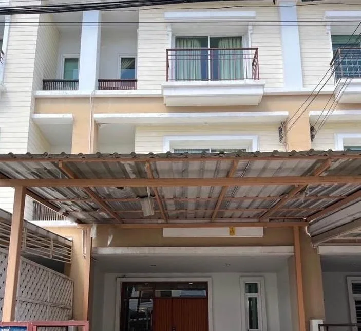 Property photos for Grandity Sathupradit 2