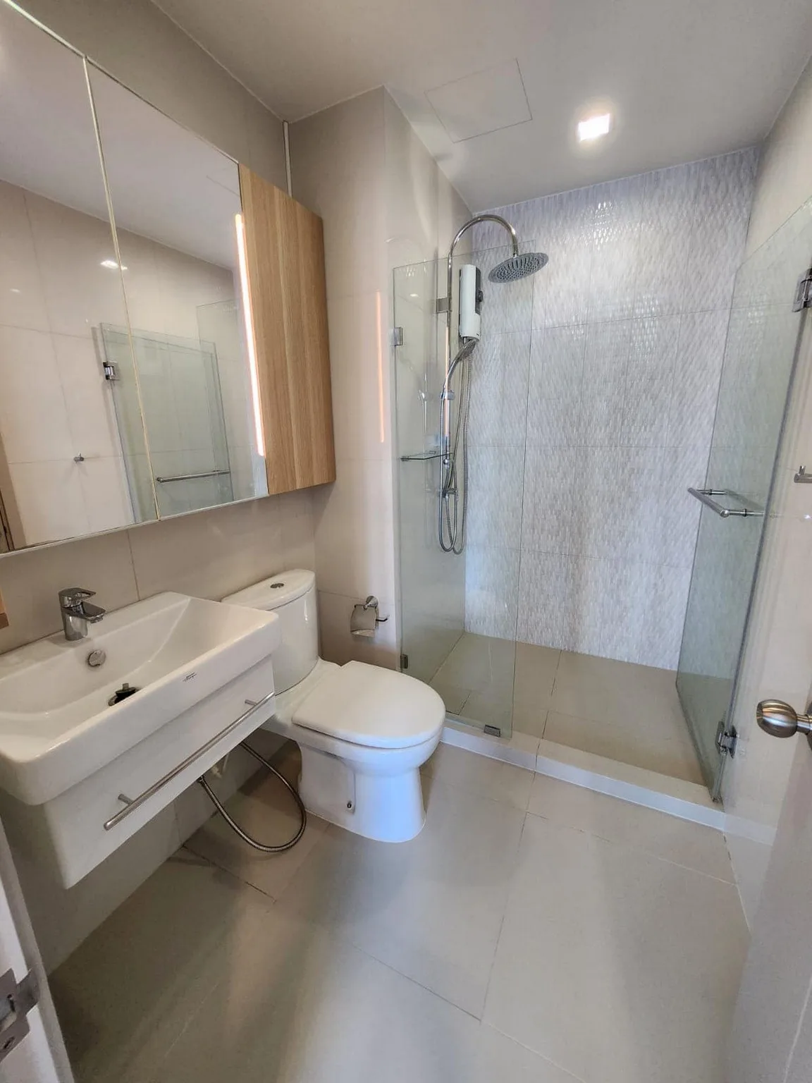 Property photos for Life Sukhumvit 48
