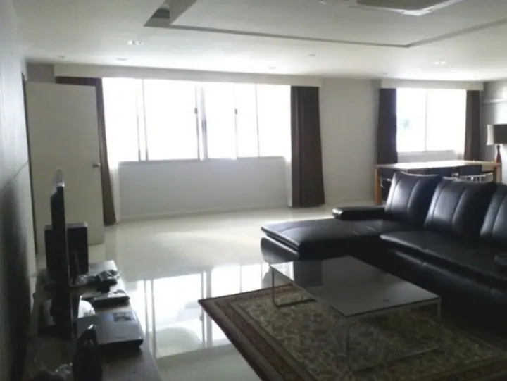 Property photos for D.S. Tower 1 Sukhumvit 33