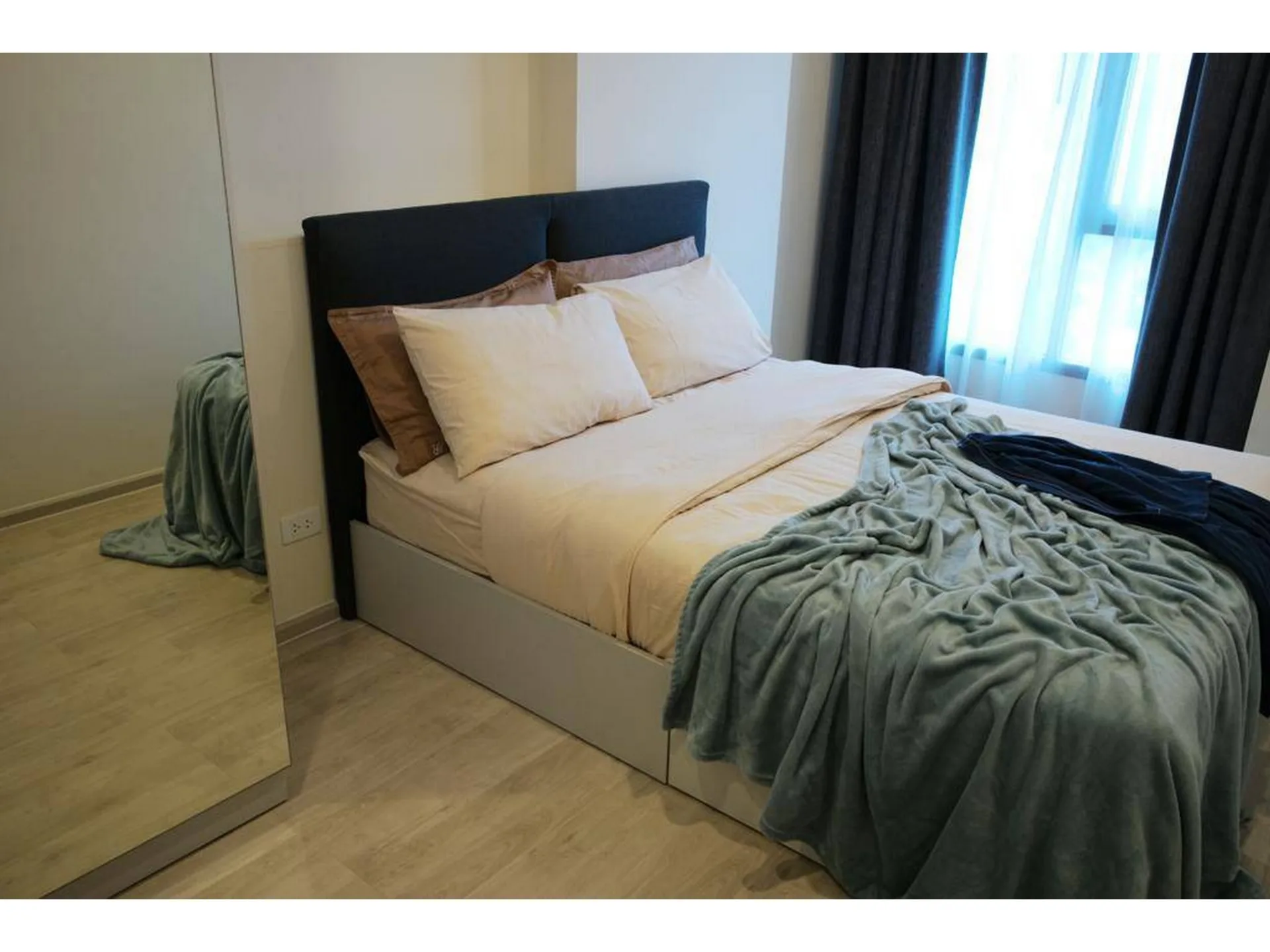 Property photos for Centric Huay Kwang Station