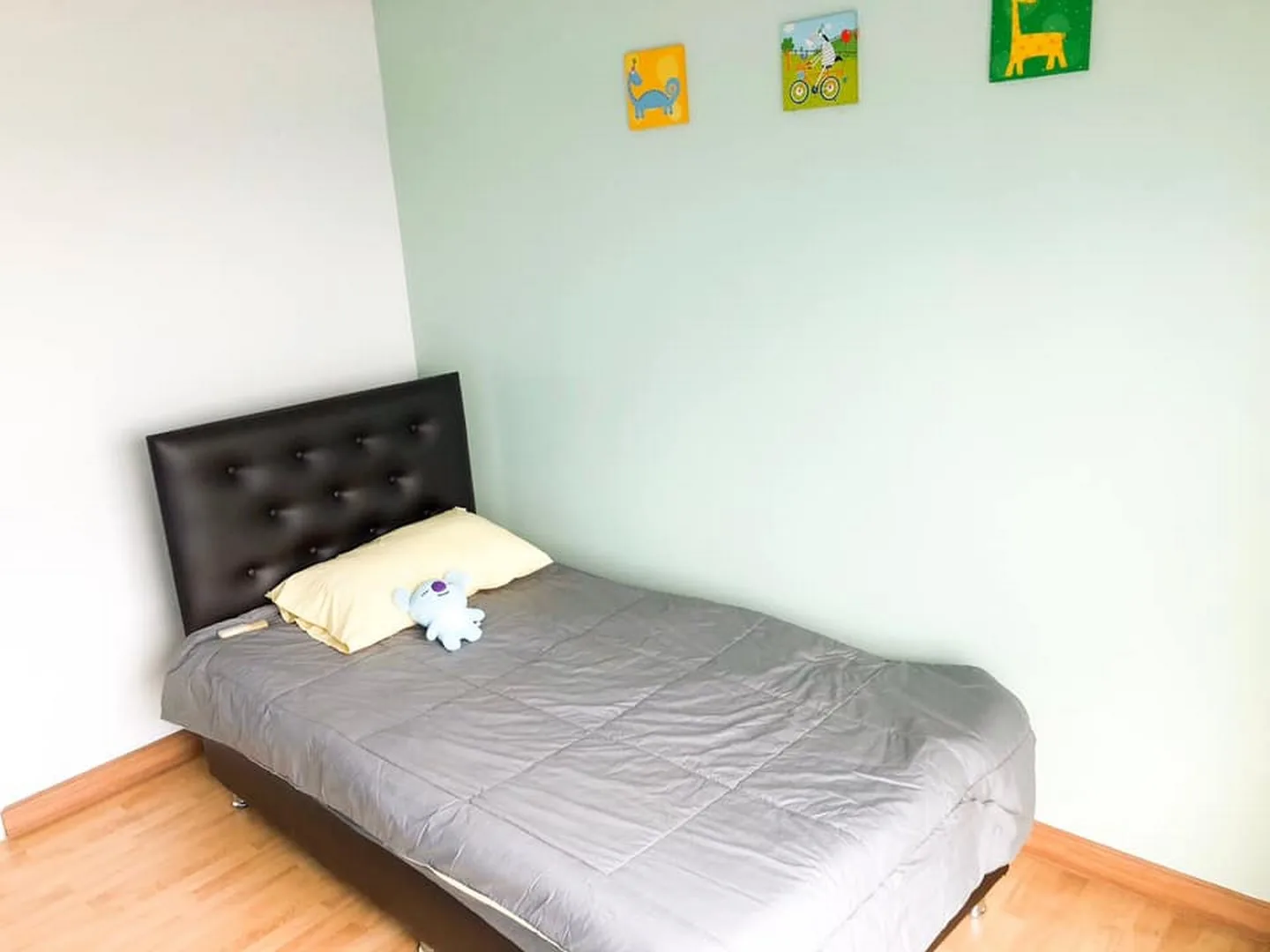 Property photos for The Parkland Taksin - Thapra