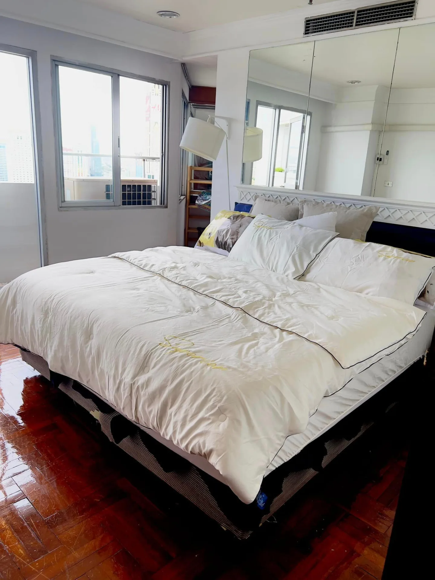 Property photos for Wittayu Complex
