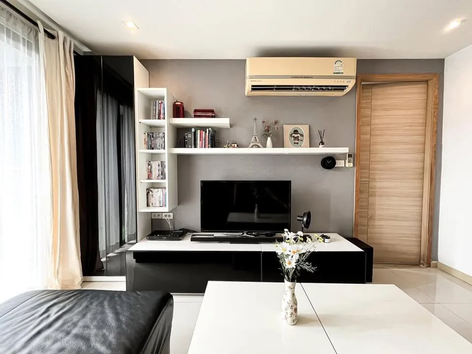 Property photos for SOCIO Reference 61