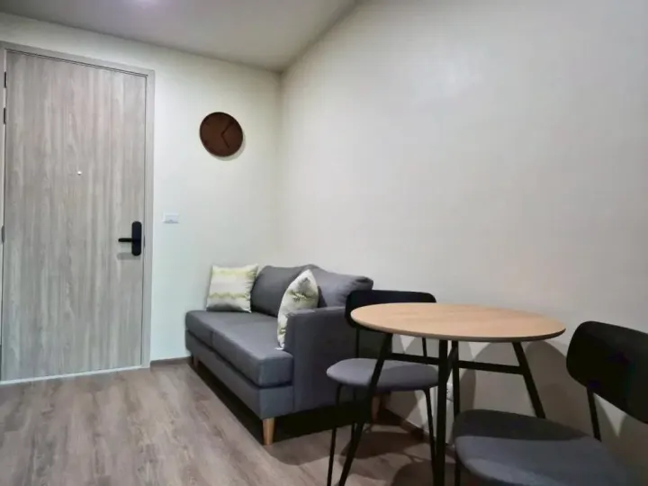 Property photos for Nue District R9
