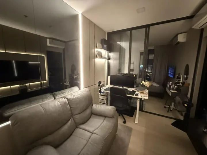 Property photos for The Privacy Jatujak
