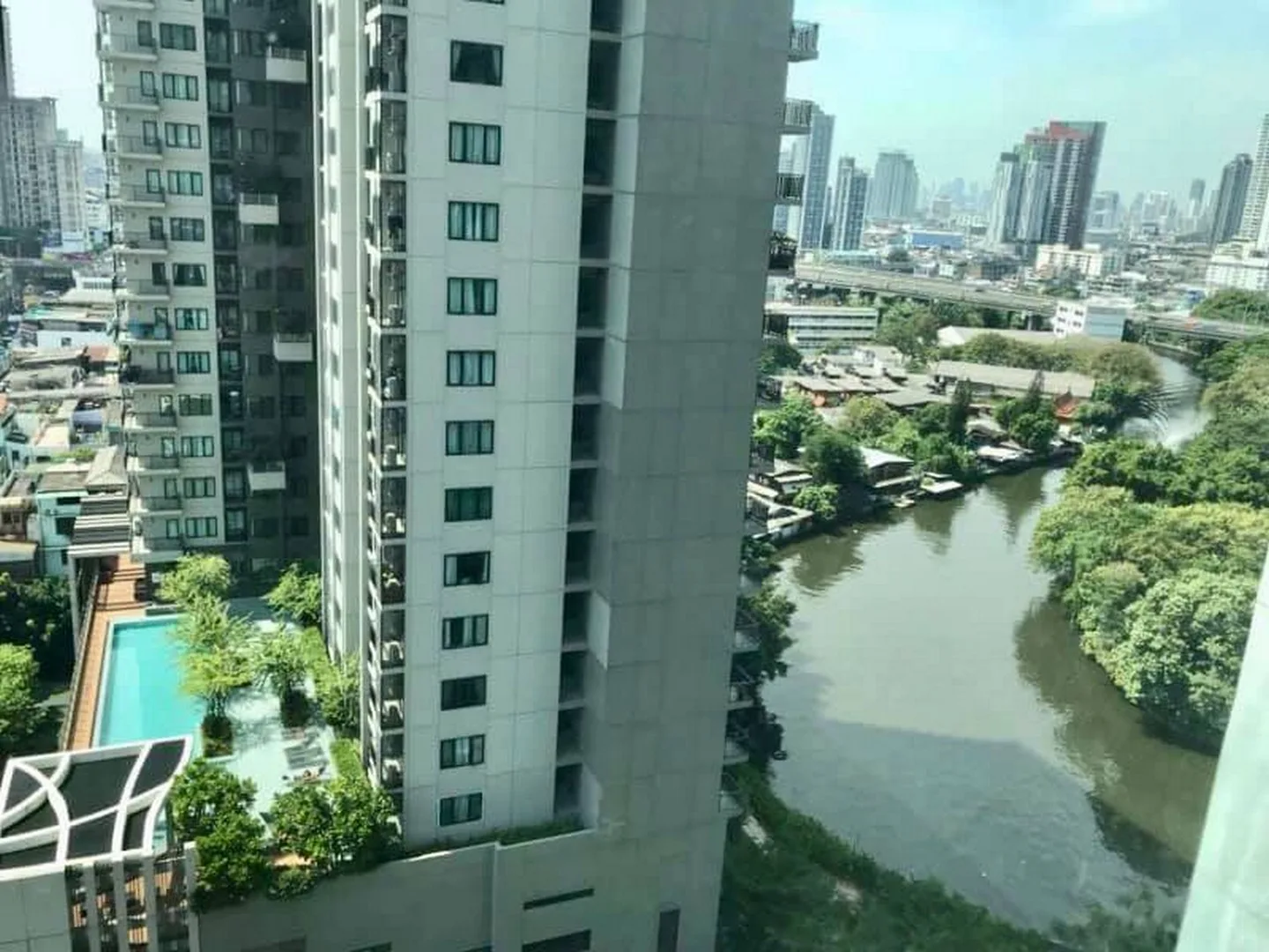 Property photos for The Base Sukhumvit 77