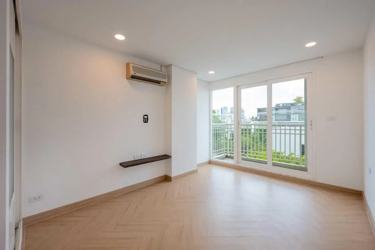 Property photos for Baan Siri Sathorn Suanplu