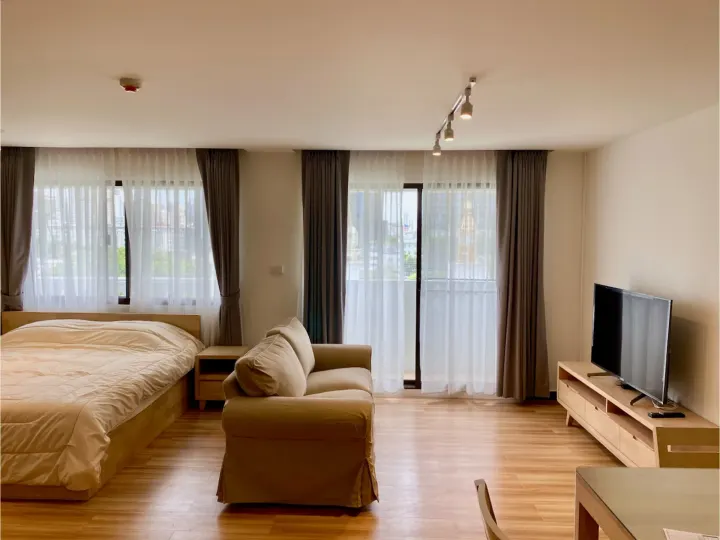 Property photos for 38 Mansion
