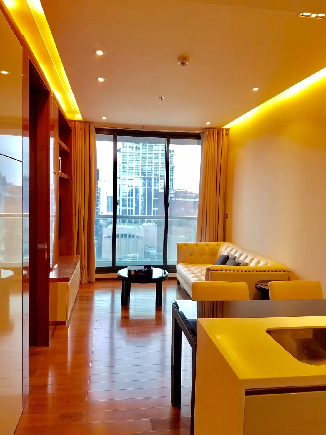 Property photos for The Address Sukhumvit 28