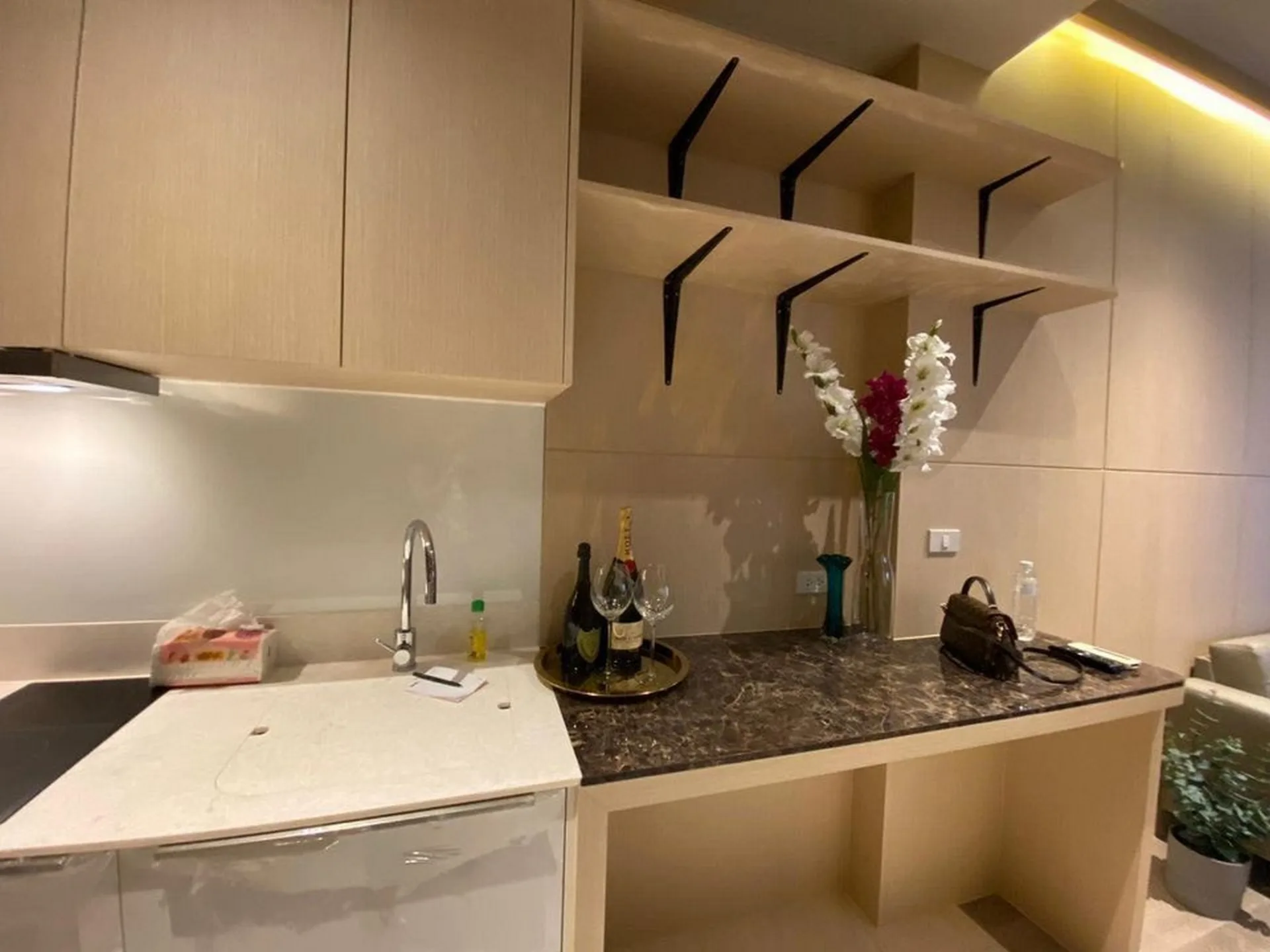 Property photos for Ashton Silom