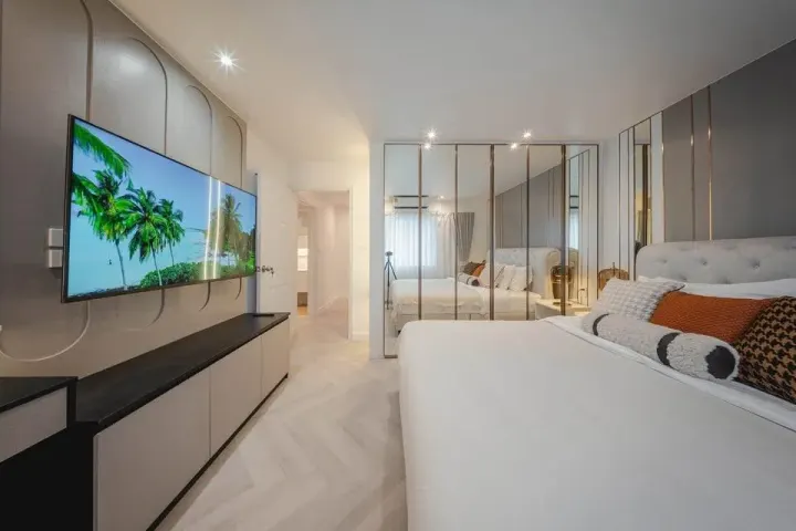 Property photos for Fortune Condo Town