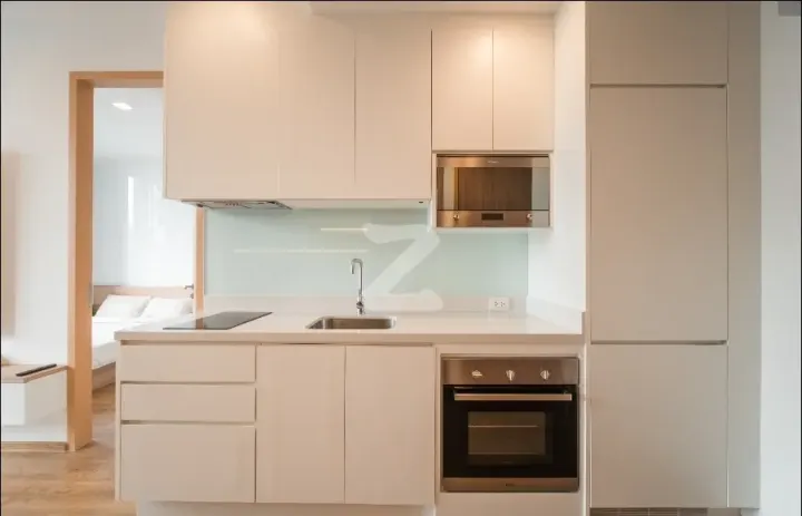 Property photos for Noble BE 33