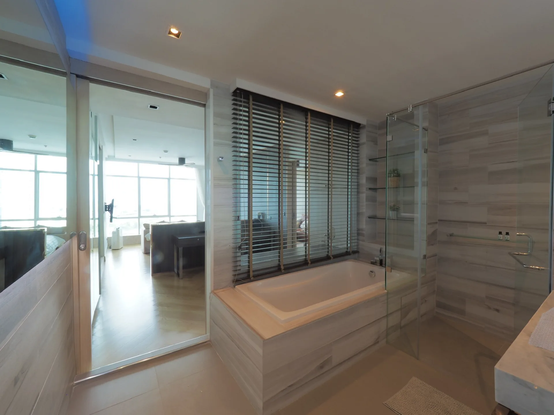 Property photos for Baan Sathorn Chaopraya