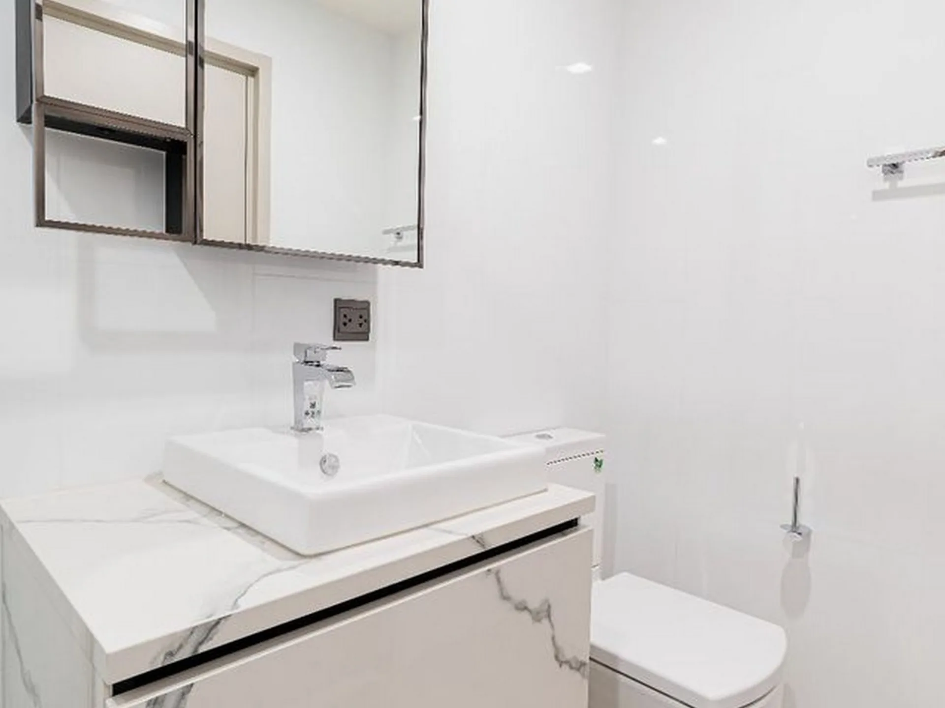 Property photos for The Line sukhumvit 101