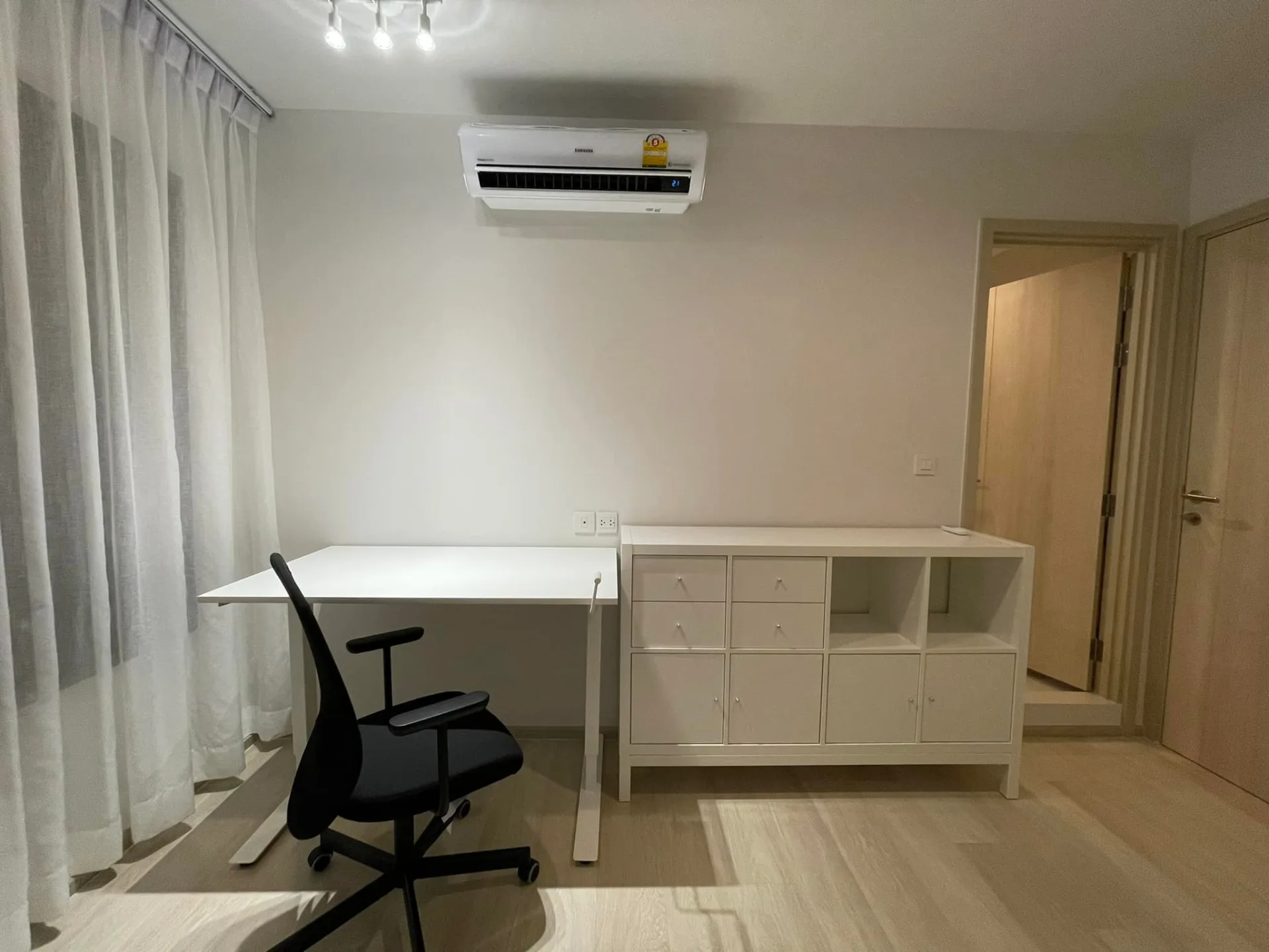 Property photos for Life One Wireless