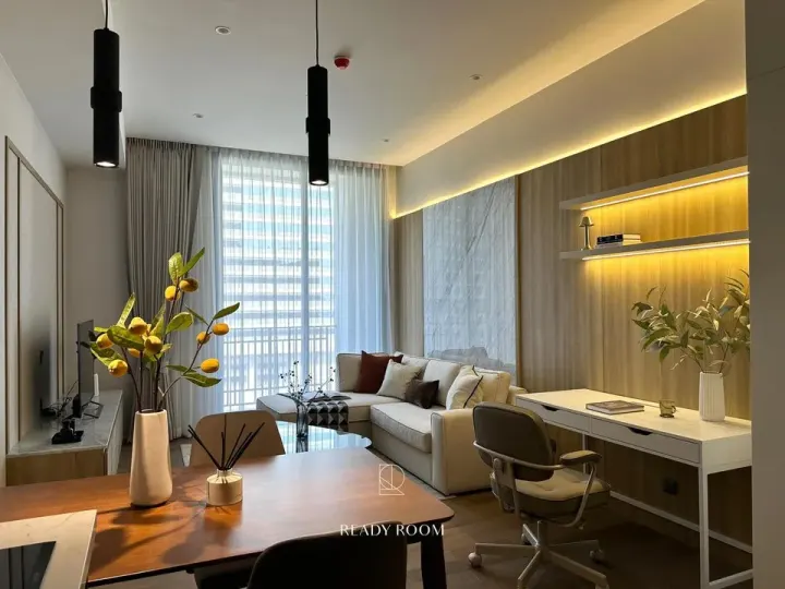Property photos for Muniq Langsuan