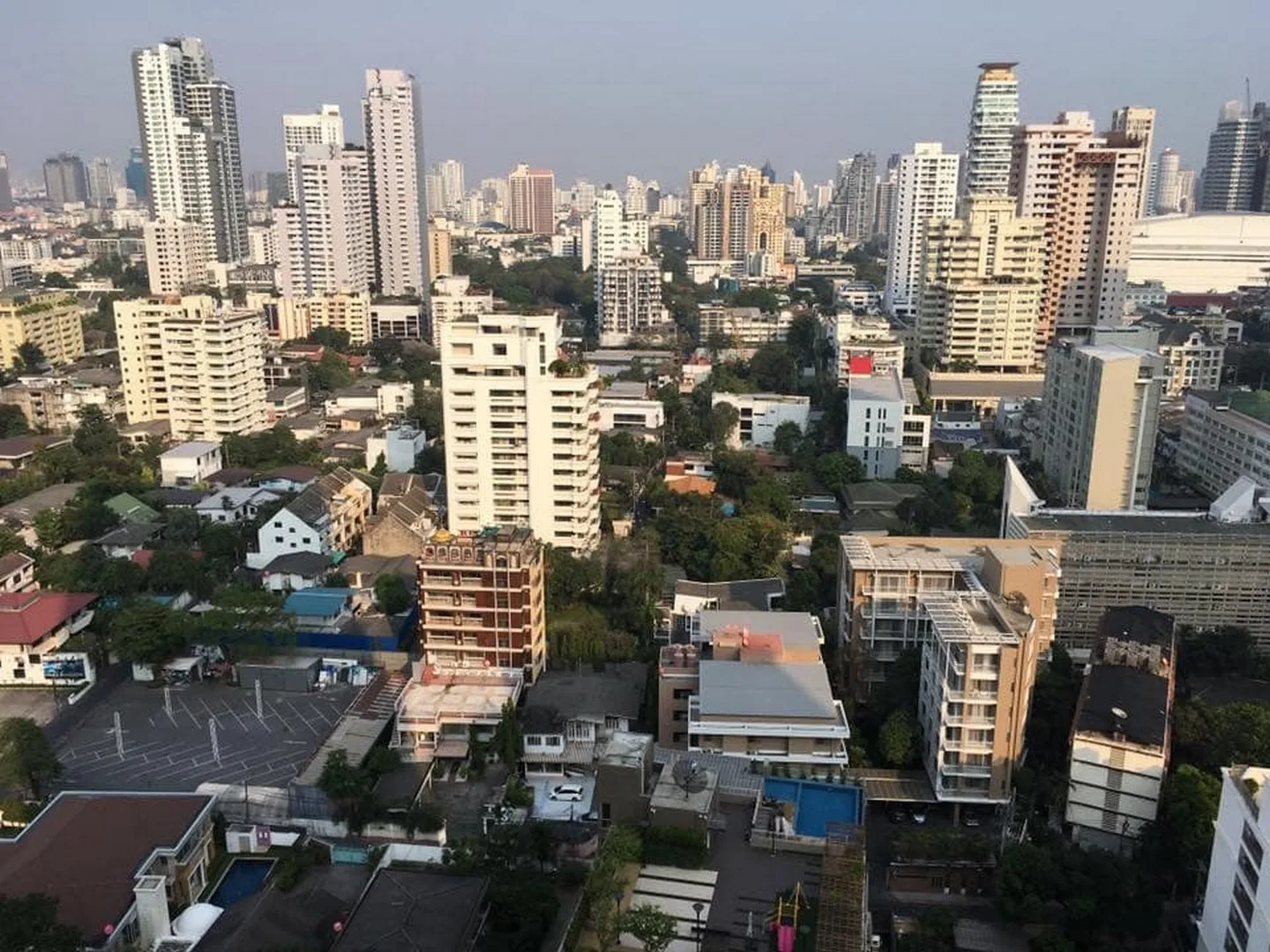 Property photos for Edge Sukhumvit 23