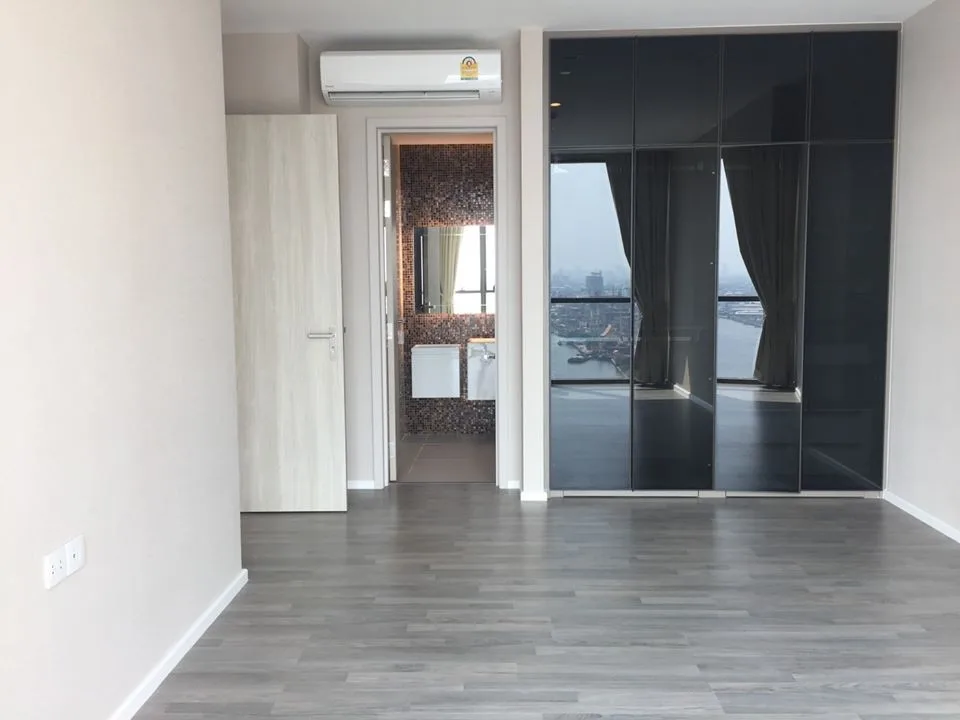 Property photos for 333 Riverside