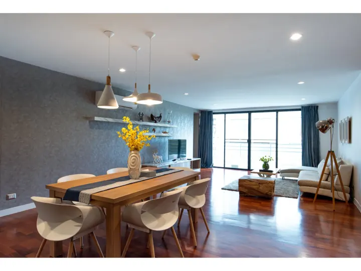 Property photos for Benviar Tonson Residence