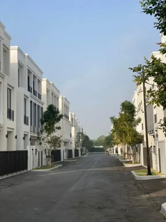 Property photos for Aerie Srinakarin Suan Luang