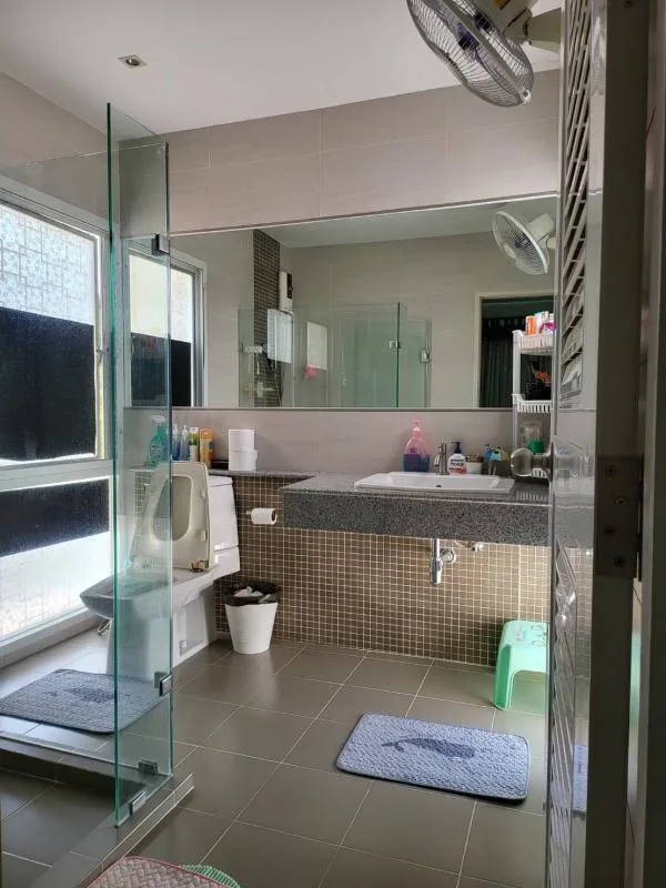 Property photos for Home Place The Park Wongwan ??? Rama 9