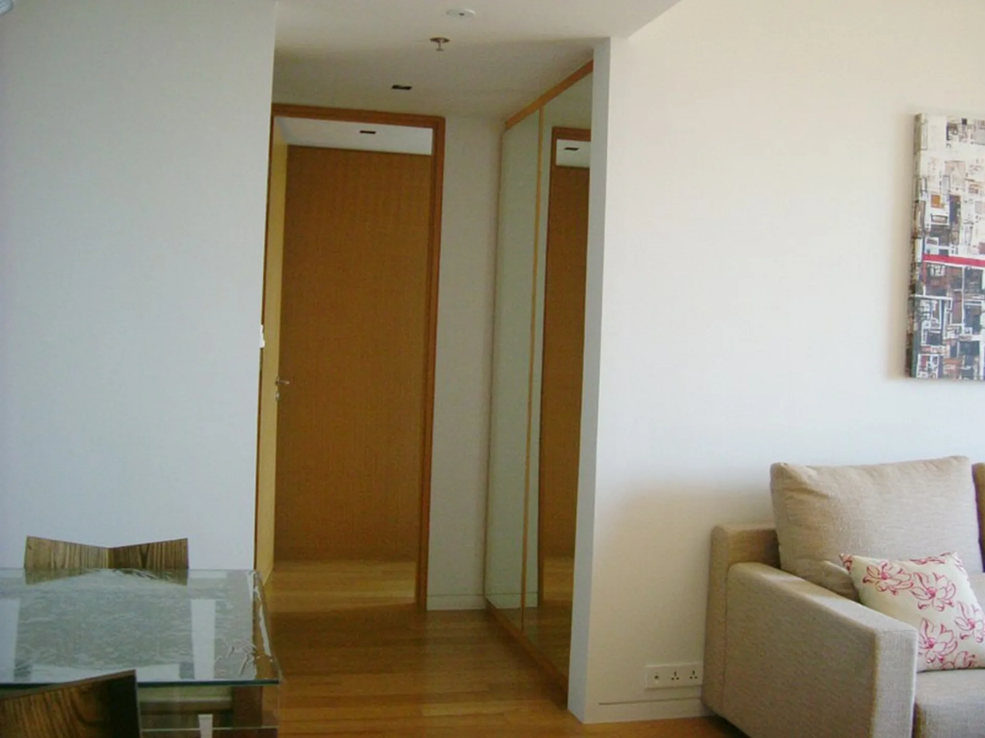 Property photos for The Met
