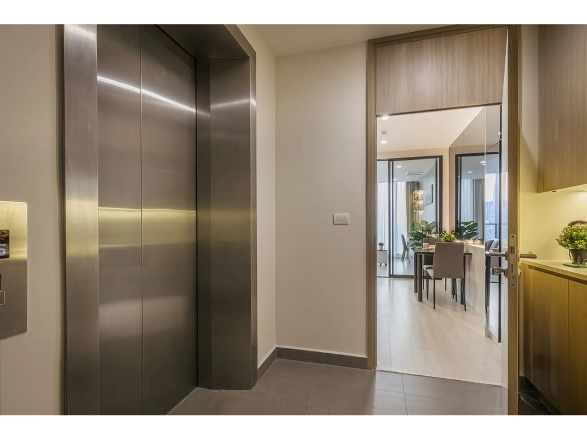 Property photos for Noble Ploenchit