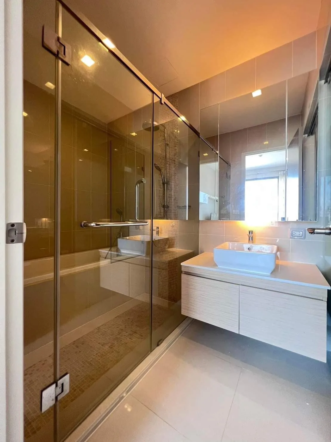 Property photos for Q Asoke