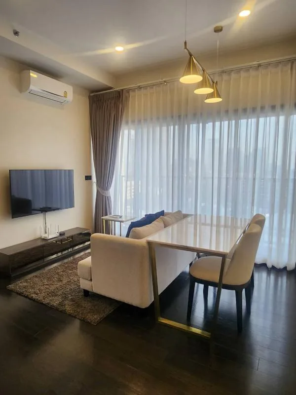 Property photos for Park Origin Thonglor