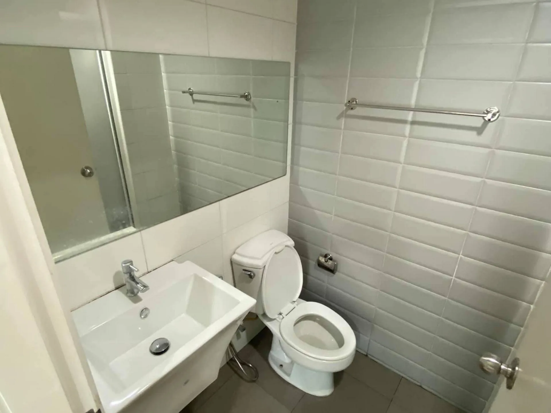 Property photos for Aspire Rama 4