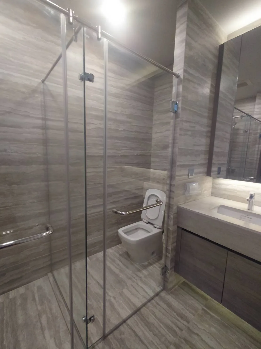 Property photos for Celes Asoke