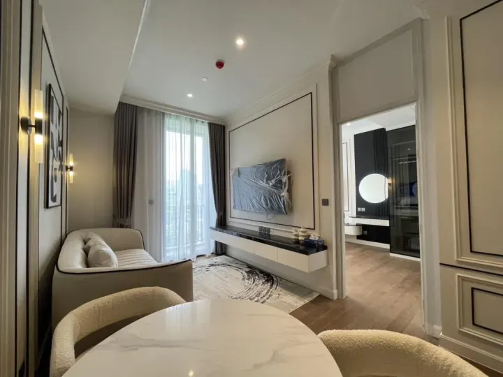 Property photos for Muniq Langsuan