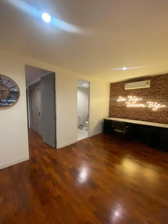 Property photos for Benviar Tonson Residence