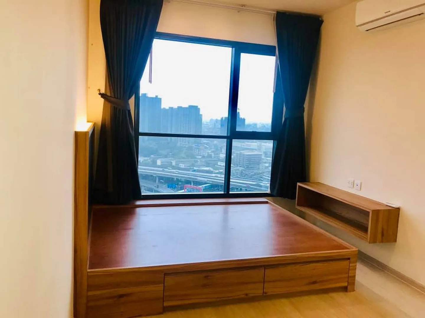 Property photos for Life Sukhumvit 48