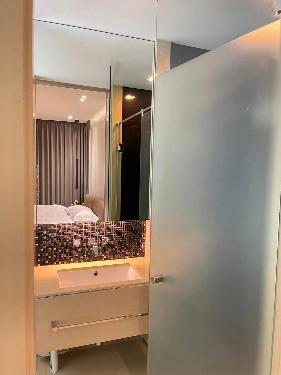 Property photos for The Address Asoke
