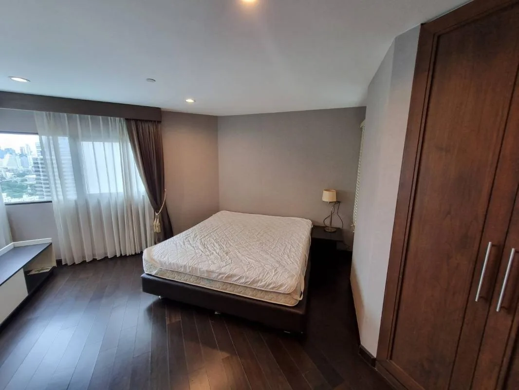 Property photos for Sathorn Gardens