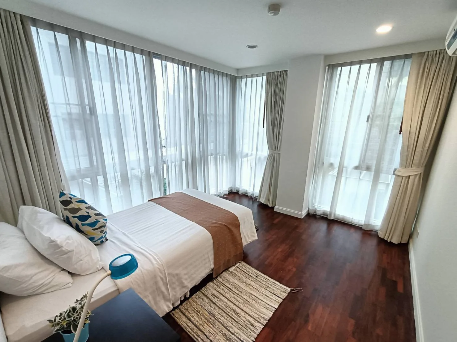 Property photos for Sathorn Gallery Residences