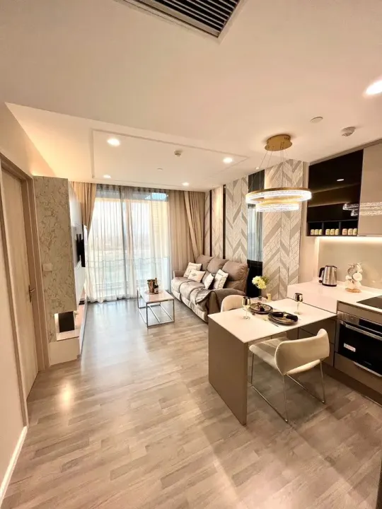Property photos for 333 Riverside