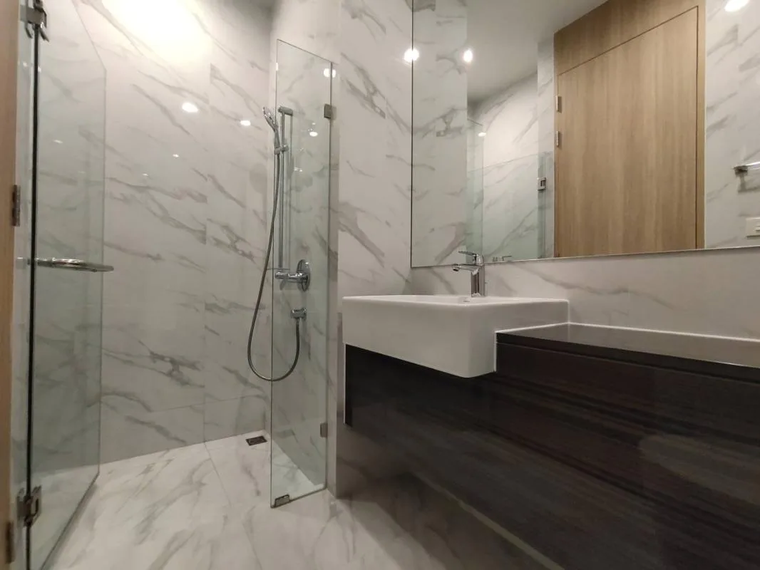 Property photos for Noble BE19