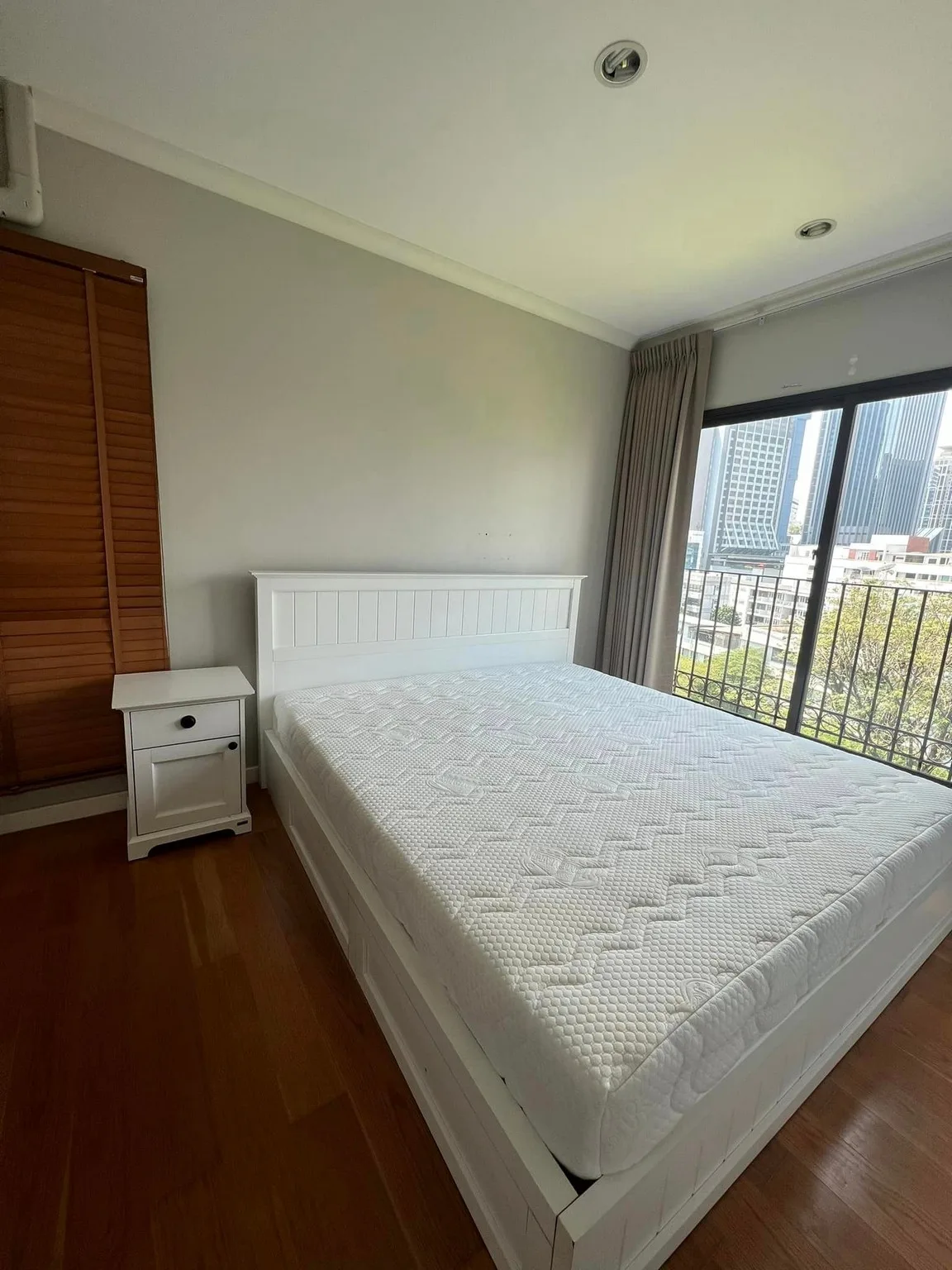 Property photos for Condolette Dwell Sukhumvit 26