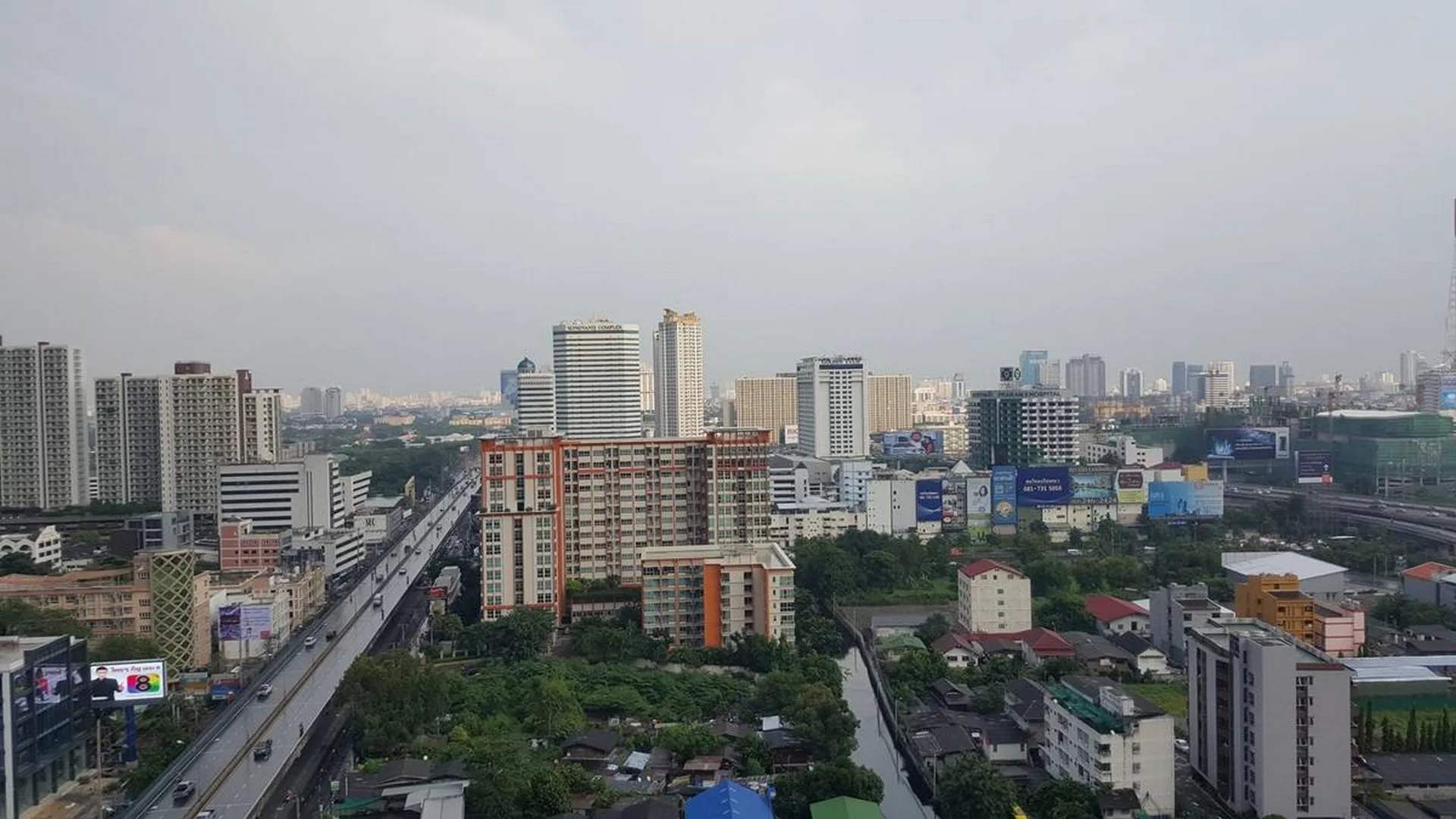Property photos for Condolette Midst Rama 9