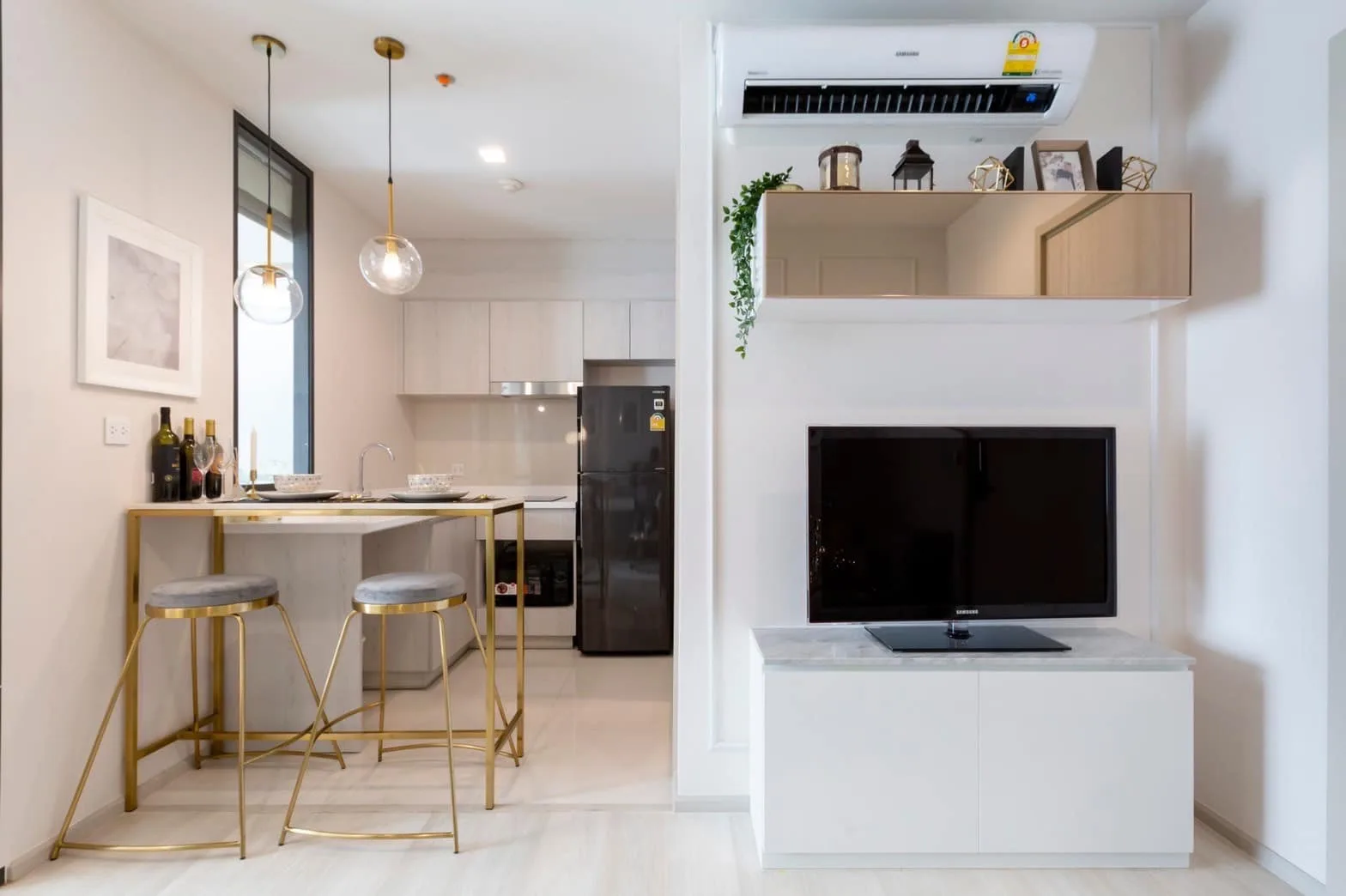 Property photos for Life One Wireless