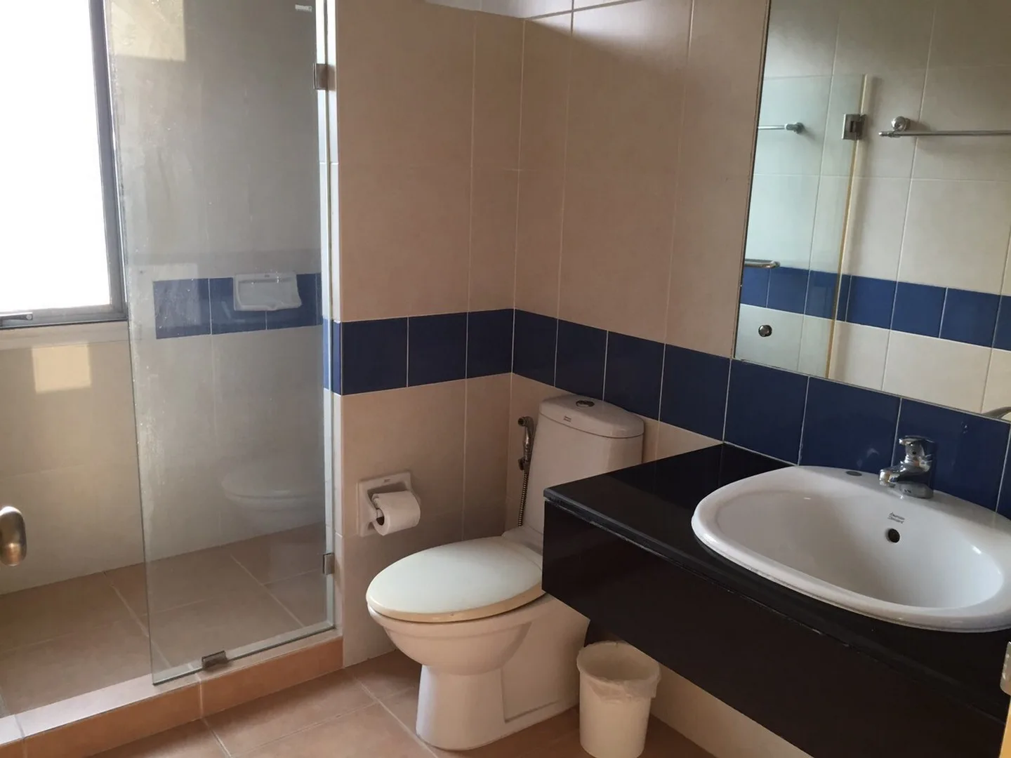 Property photos for Silom Grand Terrace